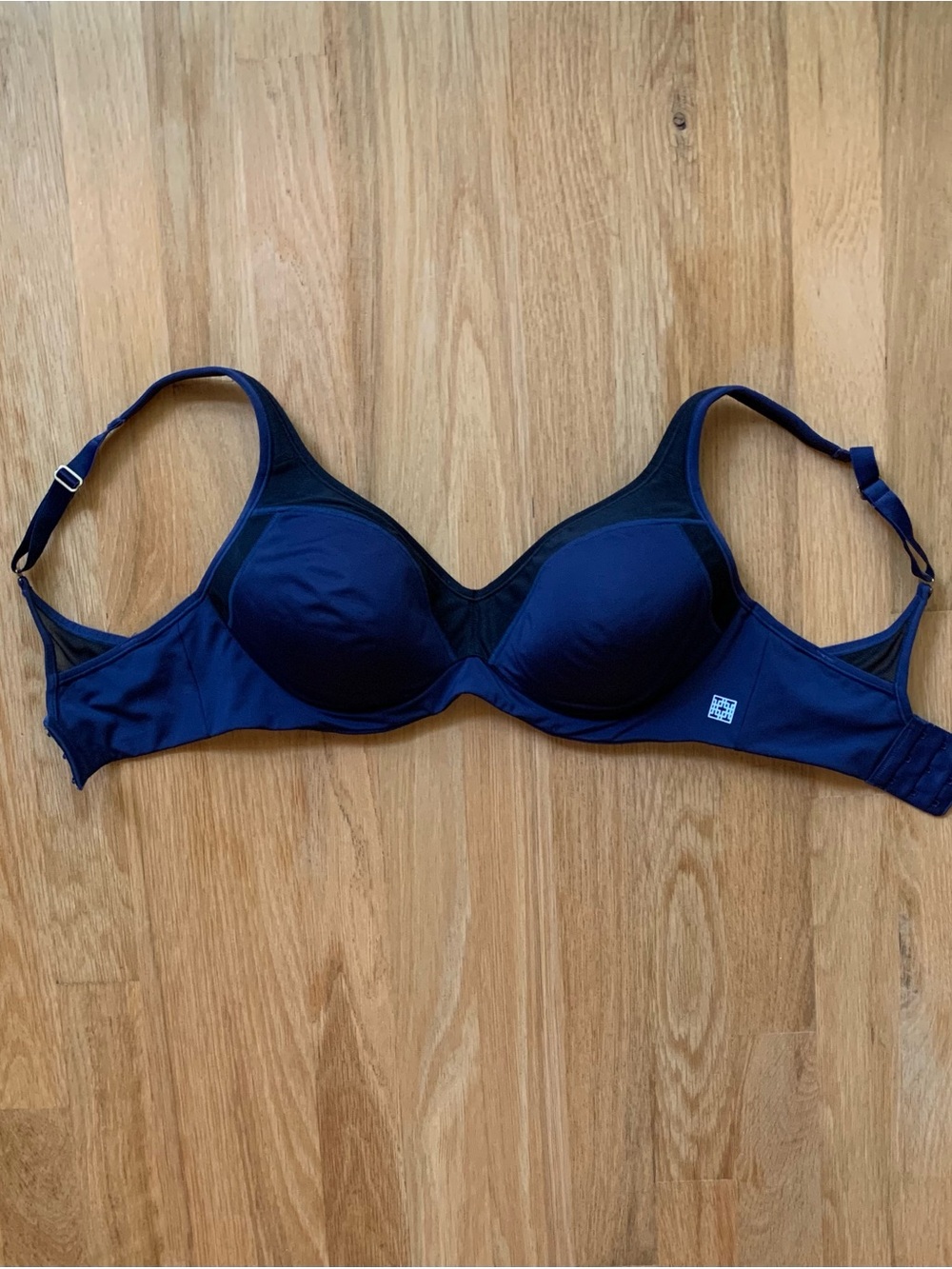 Natori Navy Blue 32DDD Supportive Bra with Mesh Detail